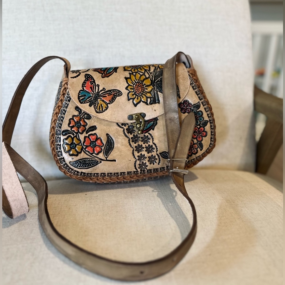 Hand made design cross body bag leather